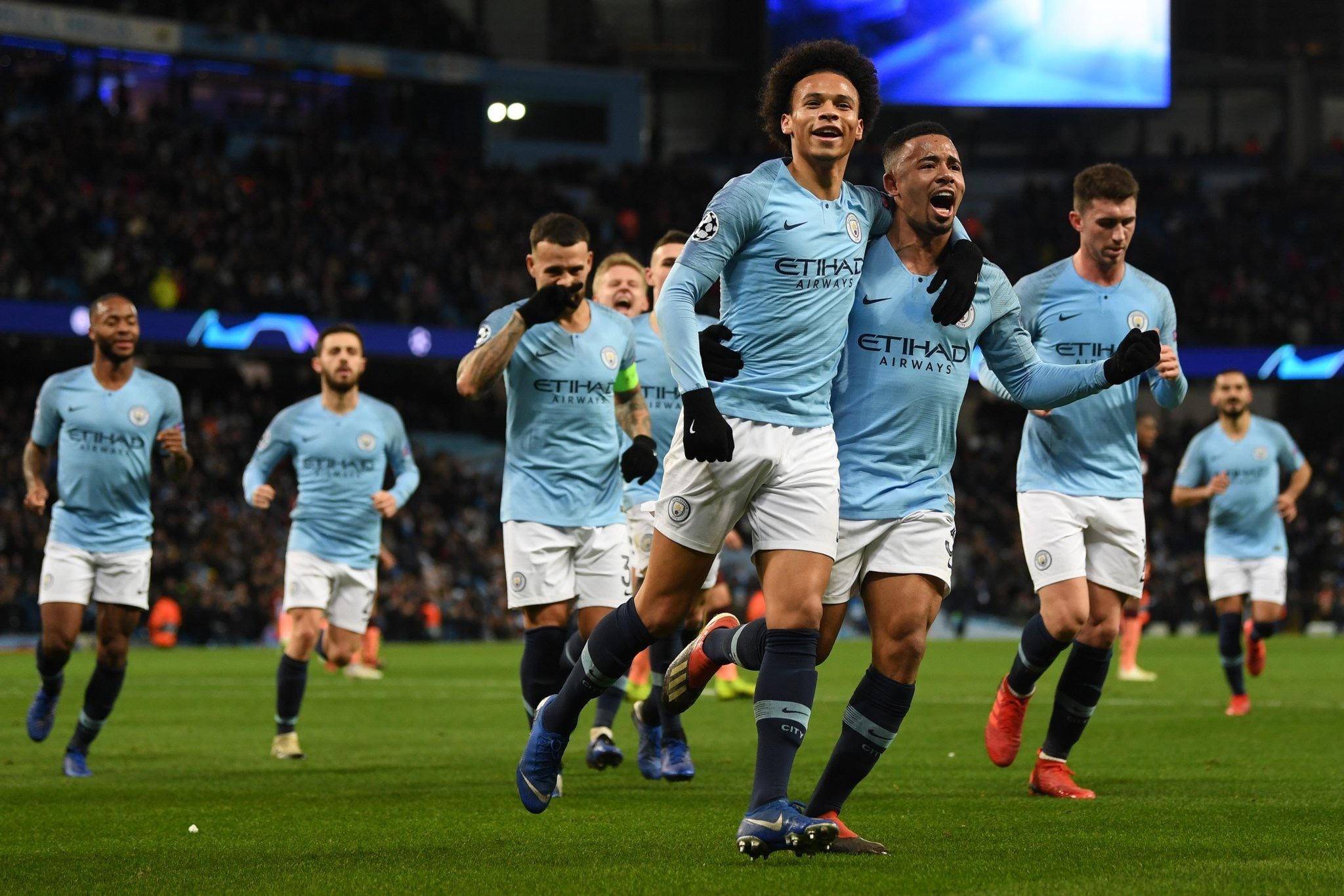 让球迷们看 让球迷们看